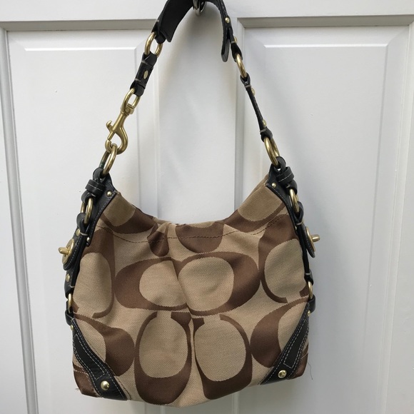 Coach purse - Picture 1 of 2